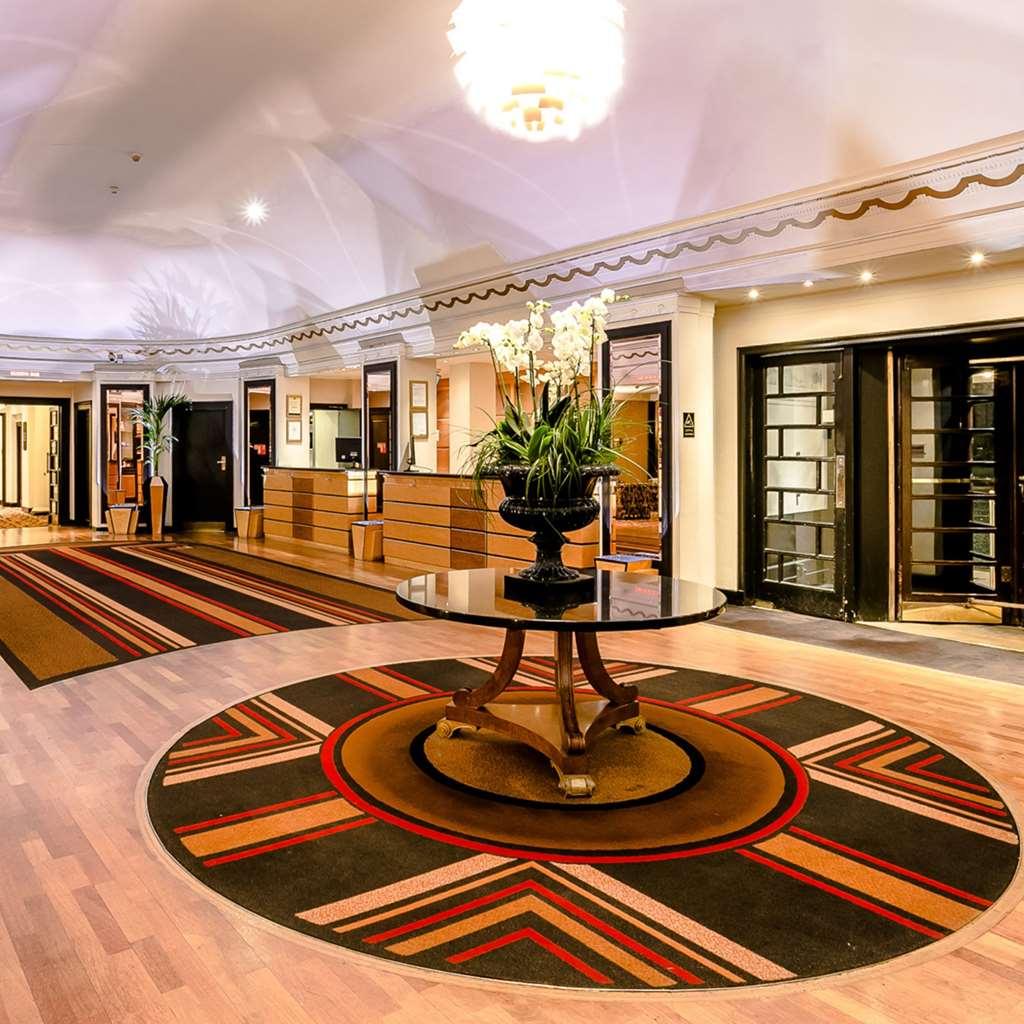 The Queens Hotel Leeds  Interior photo