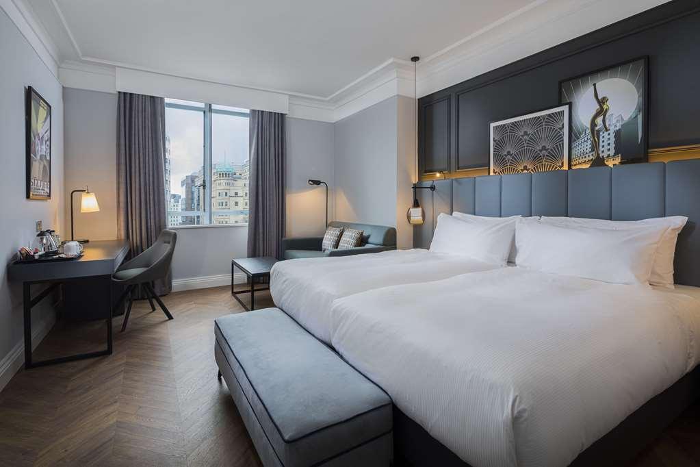 The Queens Hotel Leeds  Room photo