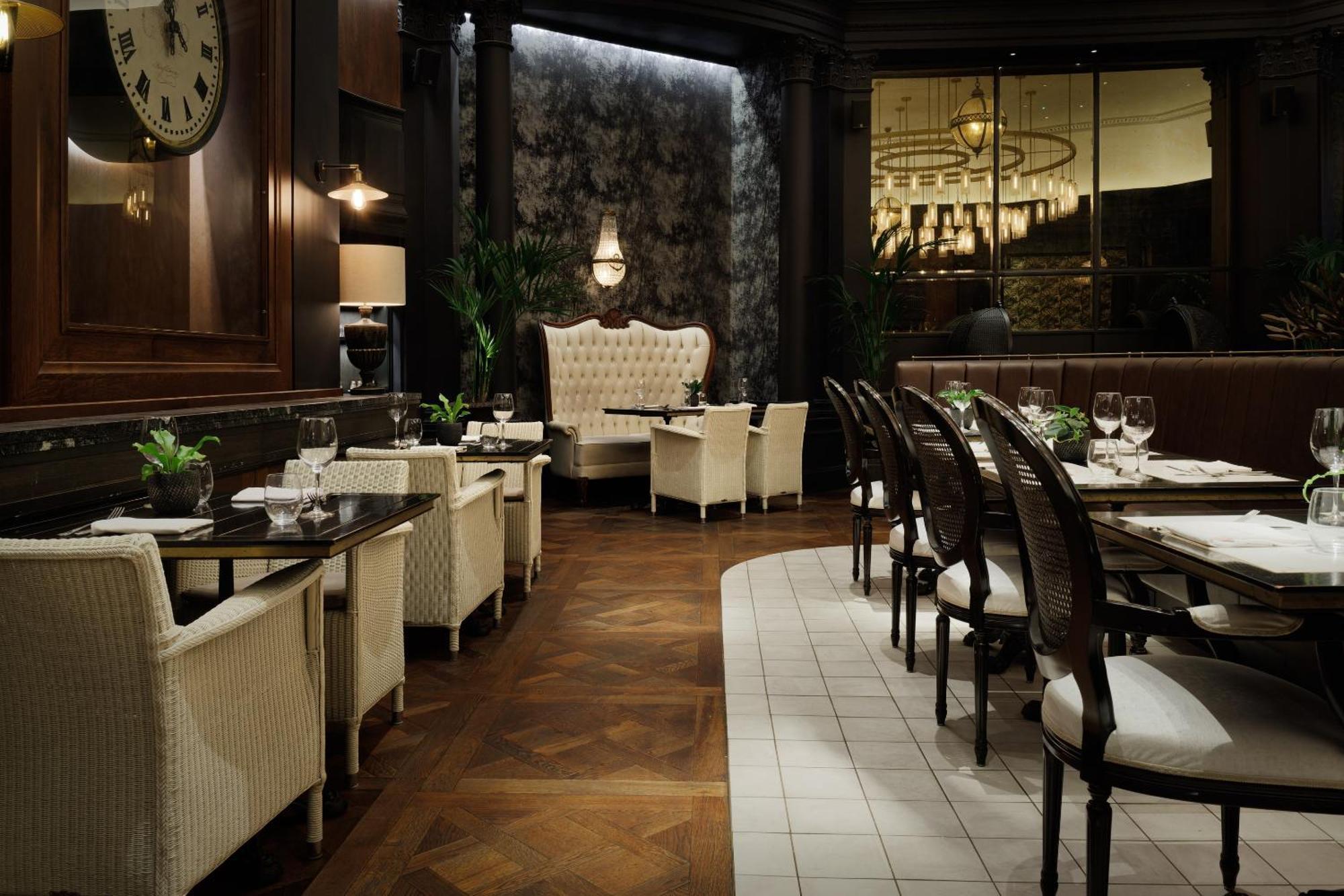 The Queens Hotel Leeds  Exterior photo