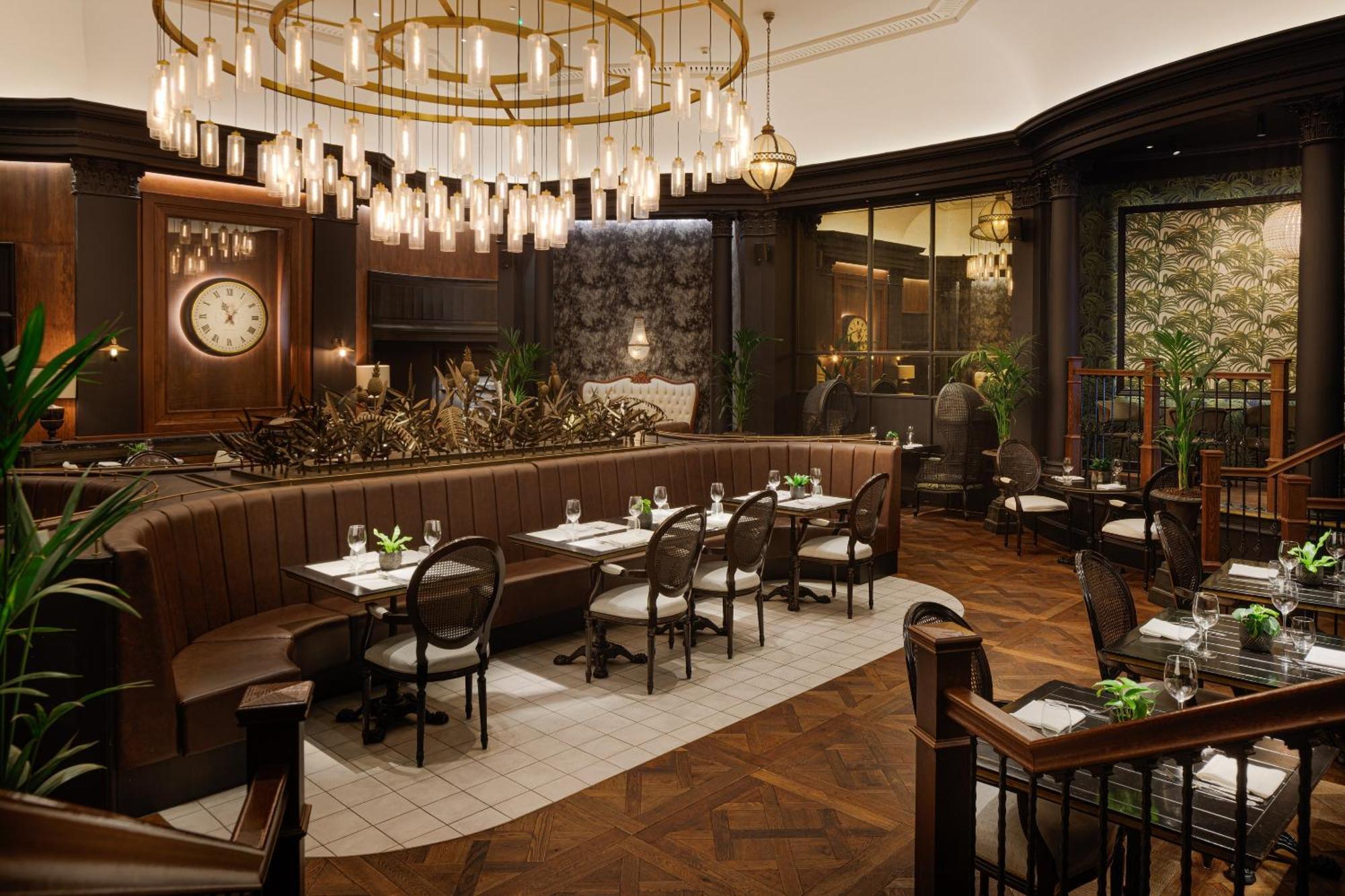 The Queens Hotel Leeds  Exterior photo